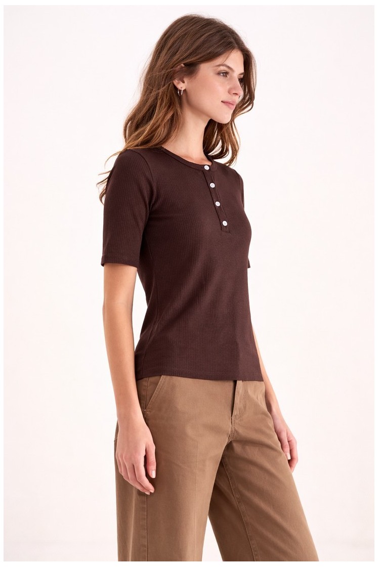 Remera Nogal
