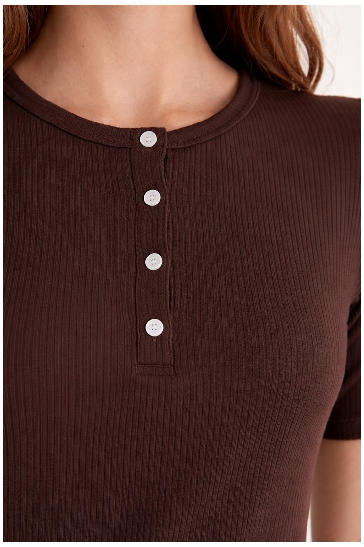 Remera Nogal